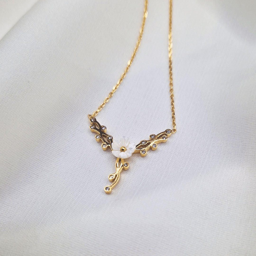 CAWNIfashion - Flower Vine - CAWNIfashion