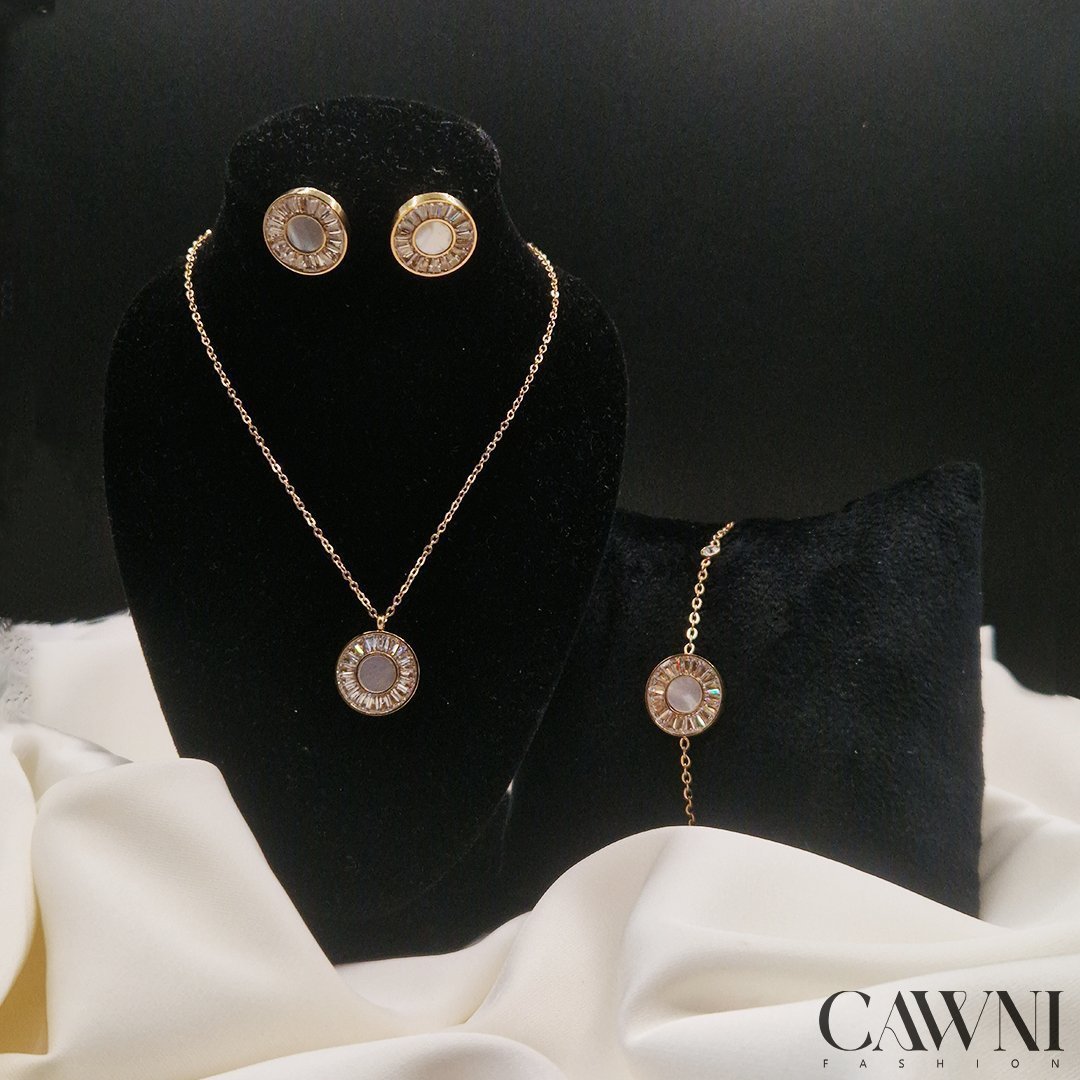 CAWNIfashion - golden moon ensemble - CAWNIfashion